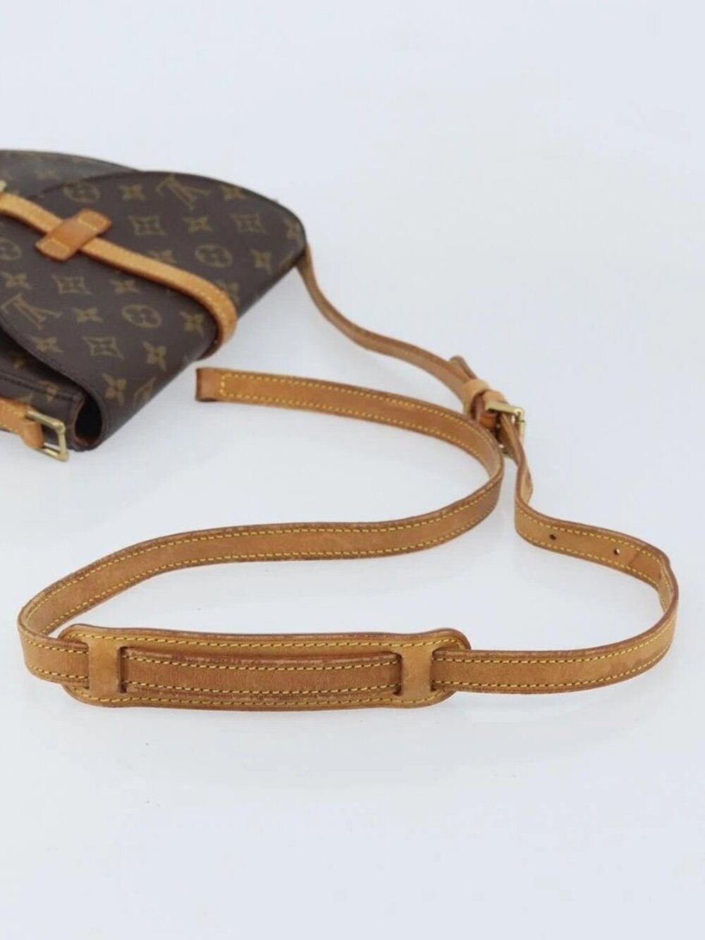 LOUIS VUITTON Monogram Chantilly MM Shoulder Bag - Picture 8 of 16